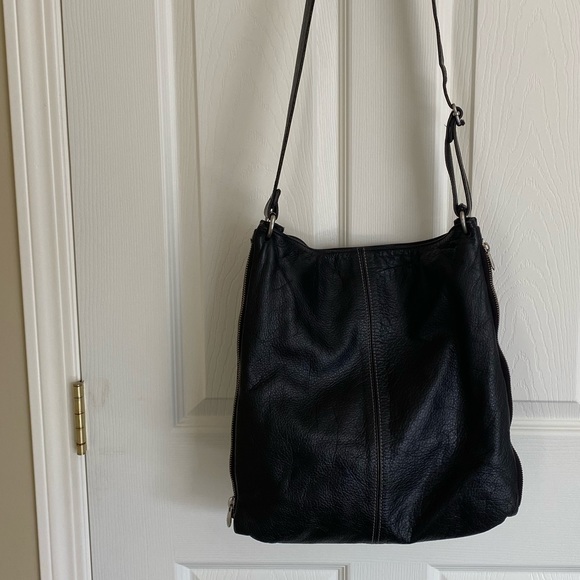 Mandarina Duck Leather Crossbody Bag - Picture 10 of 14